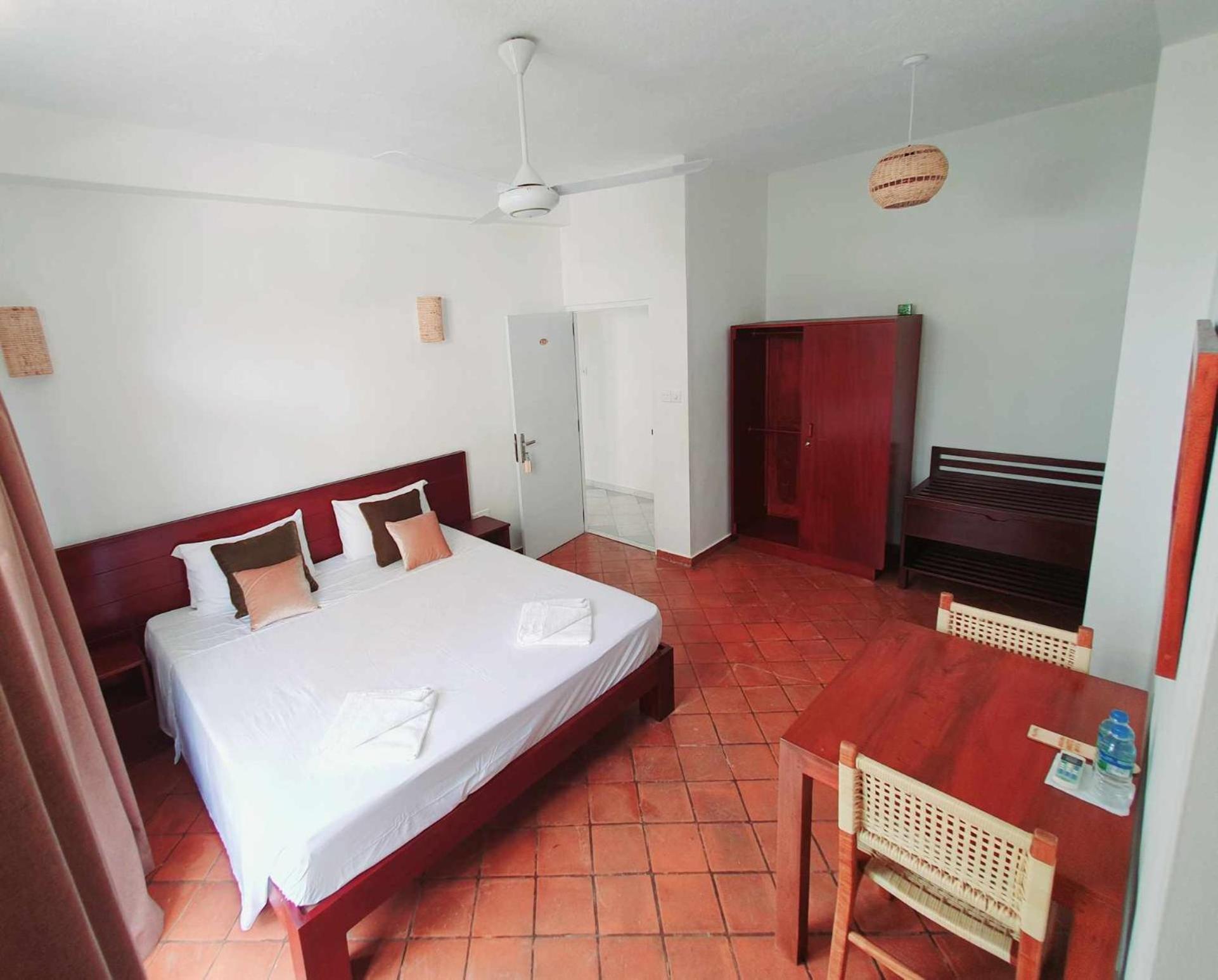 Mountbaylk Hotell Dehiwala-Mount Lavinia Eksteriør bilde