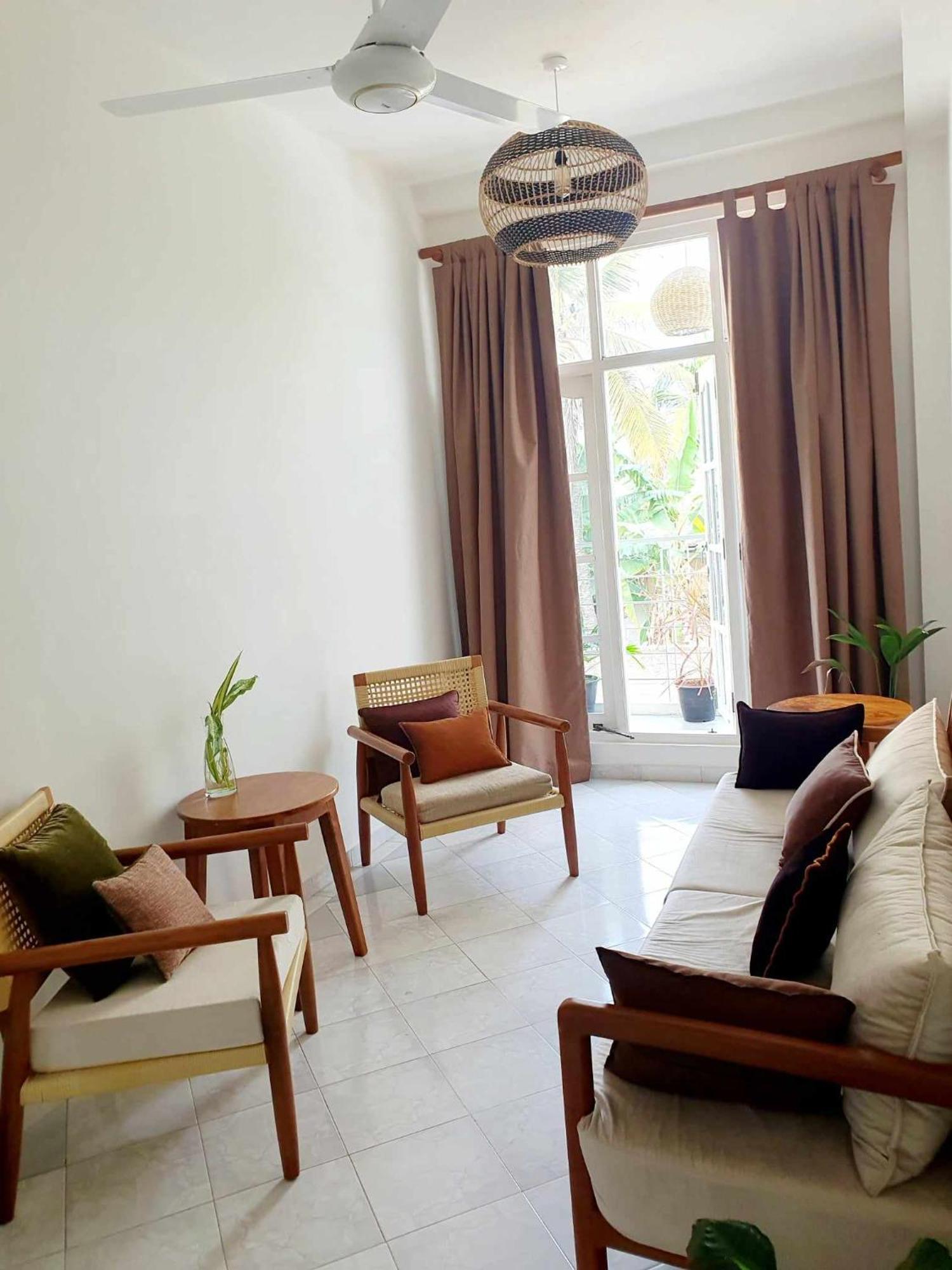Mountbaylk Hotell Dehiwala-Mount Lavinia Eksteriør bilde