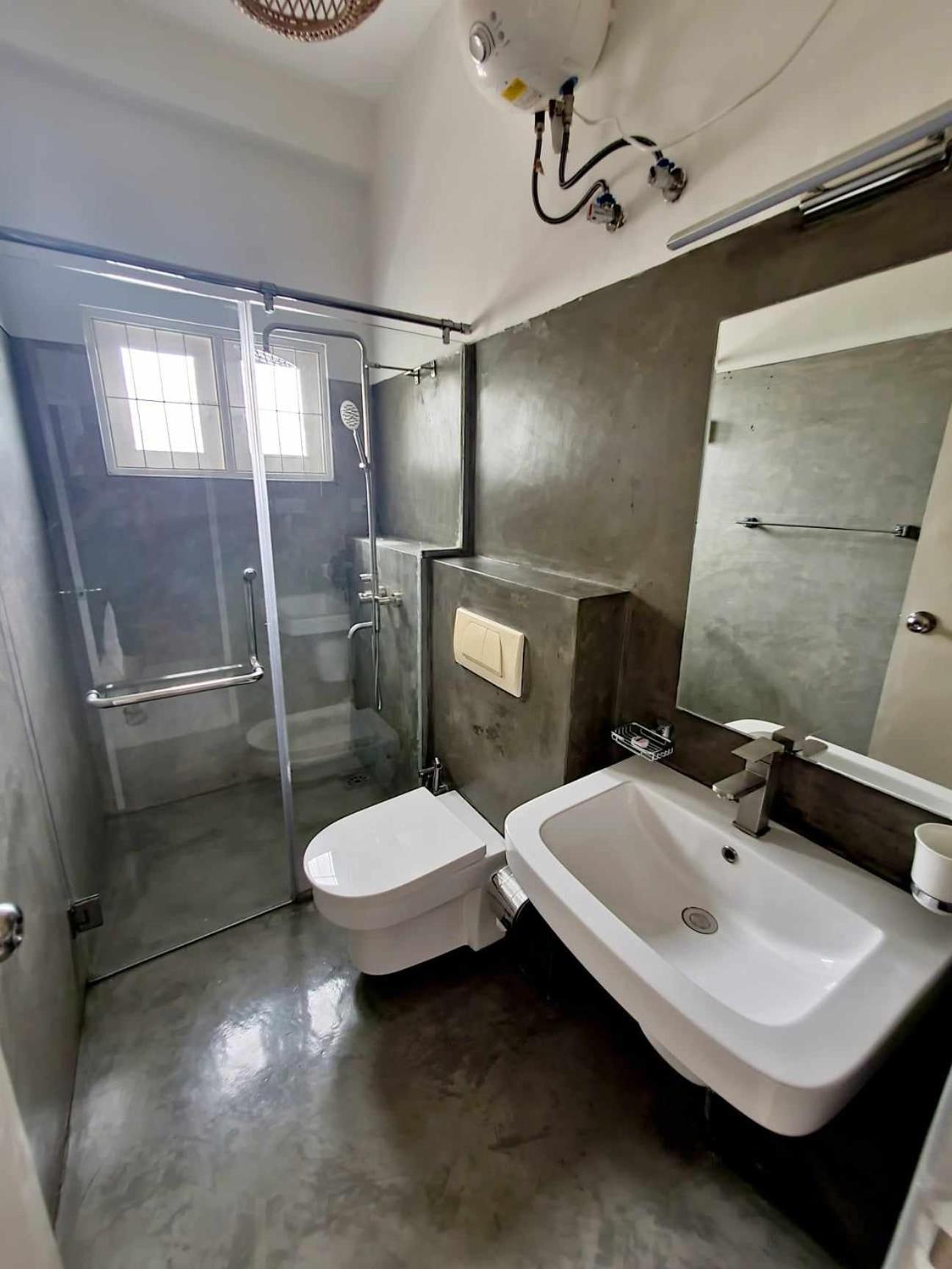 Mountbaylk Hotell Dehiwala-Mount Lavinia Eksteriør bilde