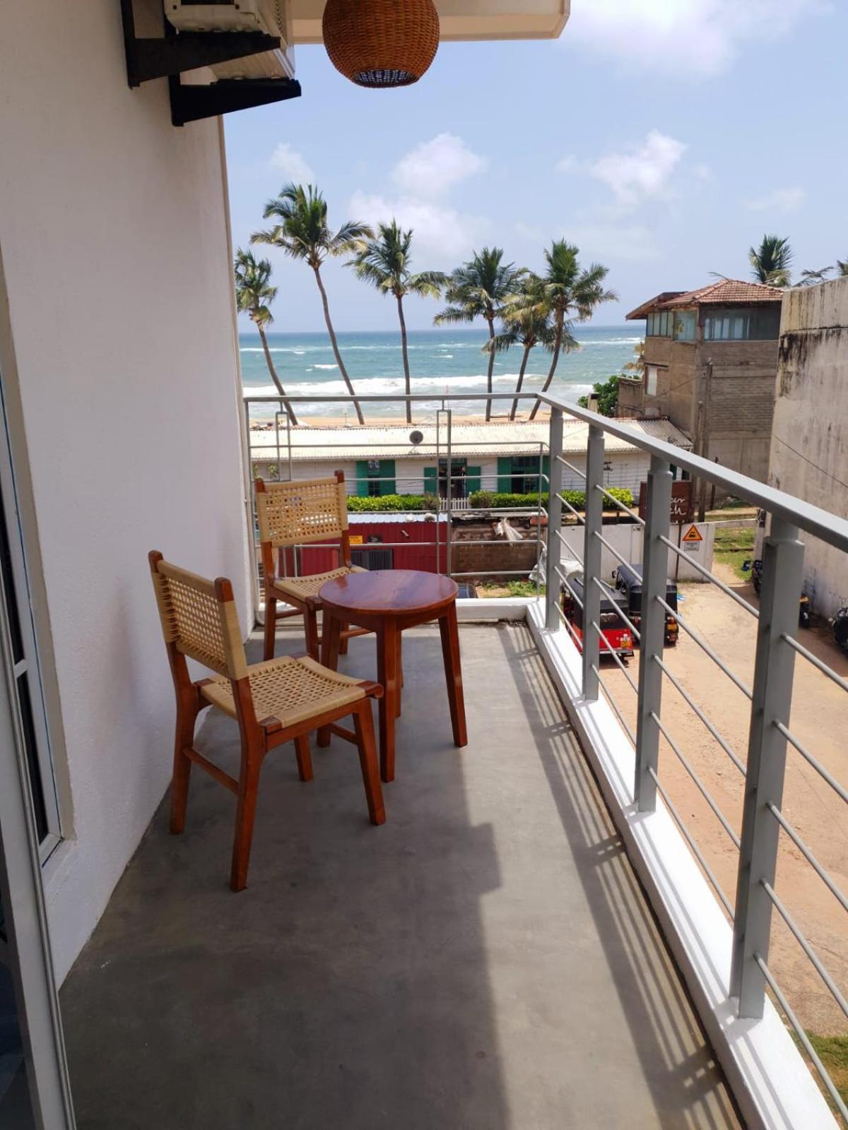 Mountbaylk Hotell Dehiwala-Mount Lavinia Eksteriør bilde