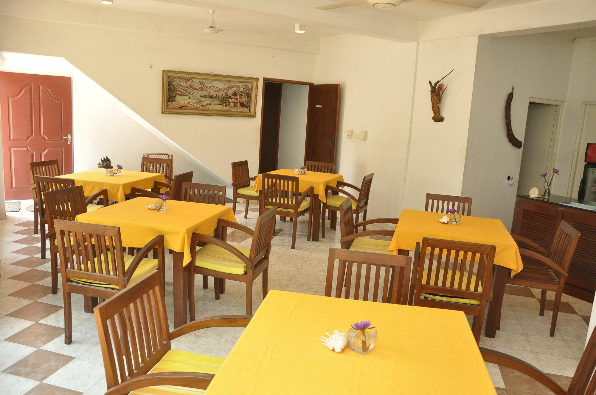 Mountbaylk Hotell Dehiwala-Mount Lavinia Eksteriør bilde
