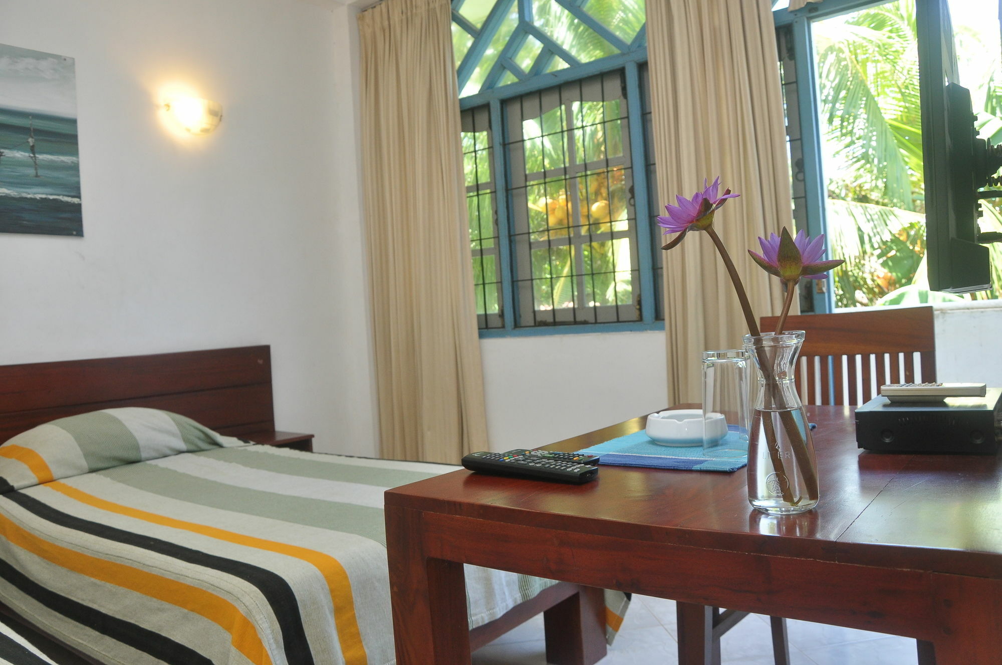 Mountbaylk Hotell Dehiwala-Mount Lavinia Eksteriør bilde
